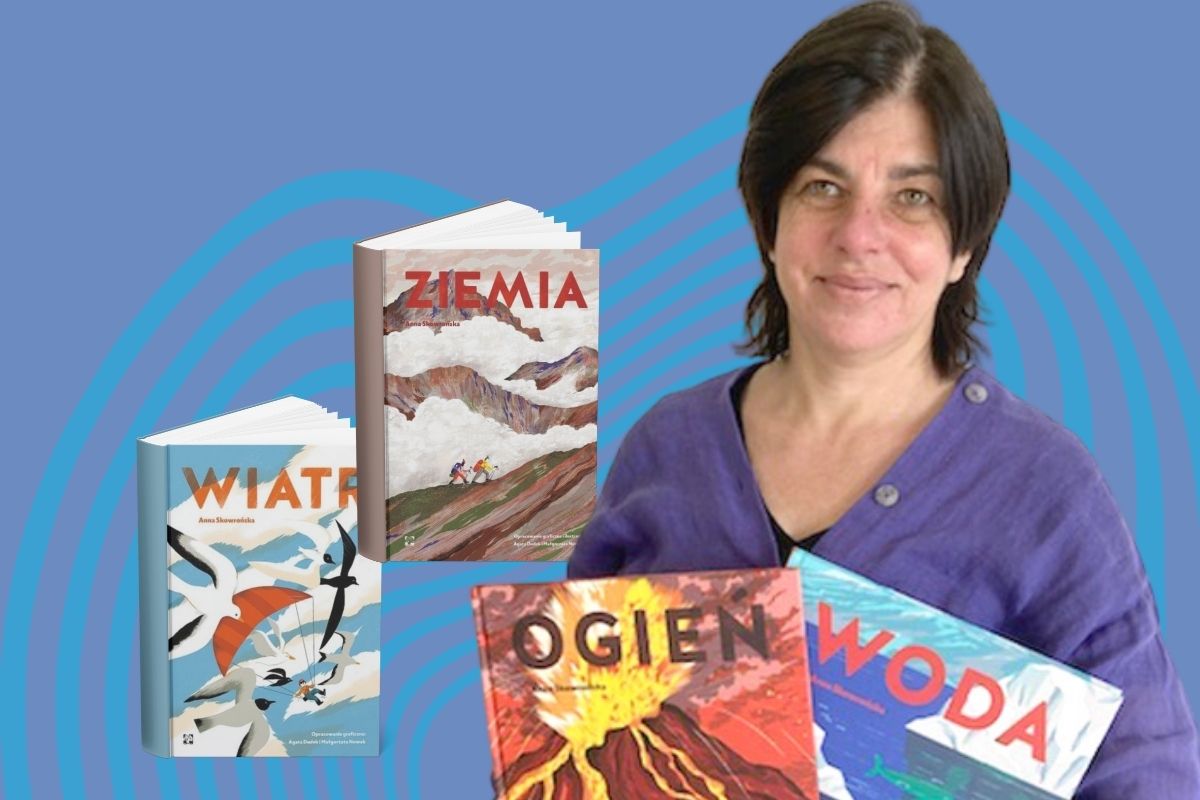 Na niebieskim tle ciemnowłosa kobieta trzyma dwie książki, z lewej okładki dwóch książek