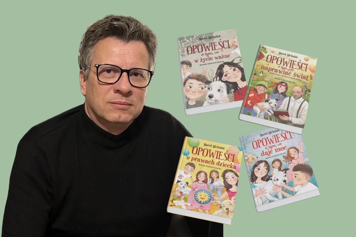 Mężczyzna w okularach i czarnym swetrze na zielonym tle, z prawej strony okładki czterech książek