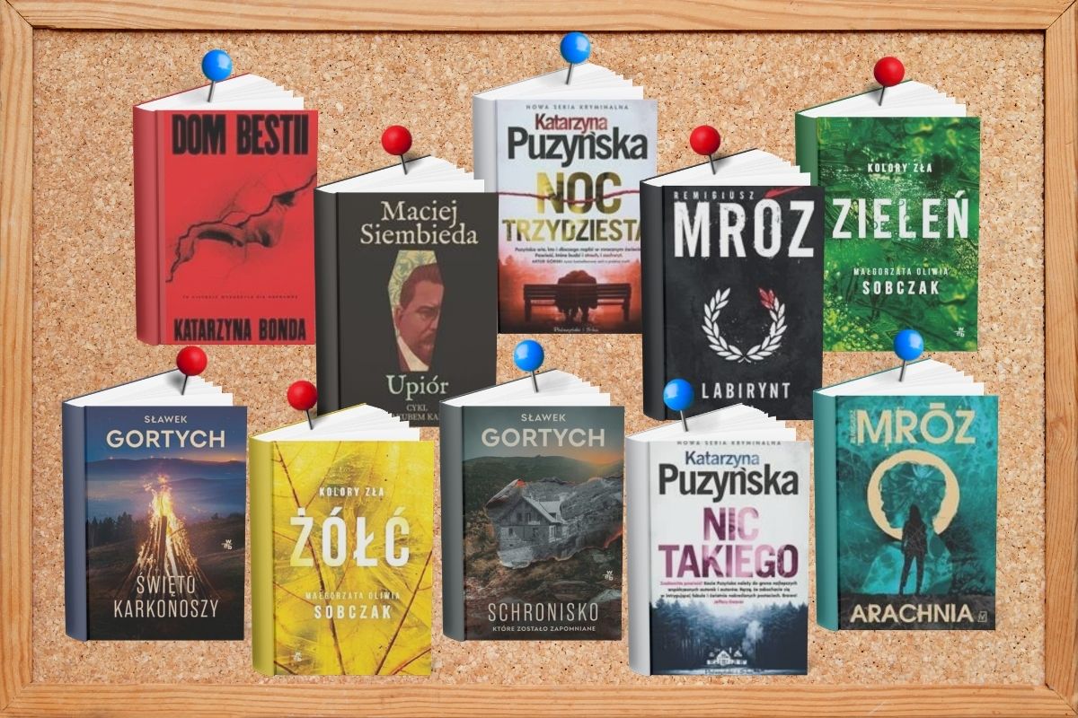 Na tablicy korkowej przypięte pinezkami okładki książek omówione w artykule