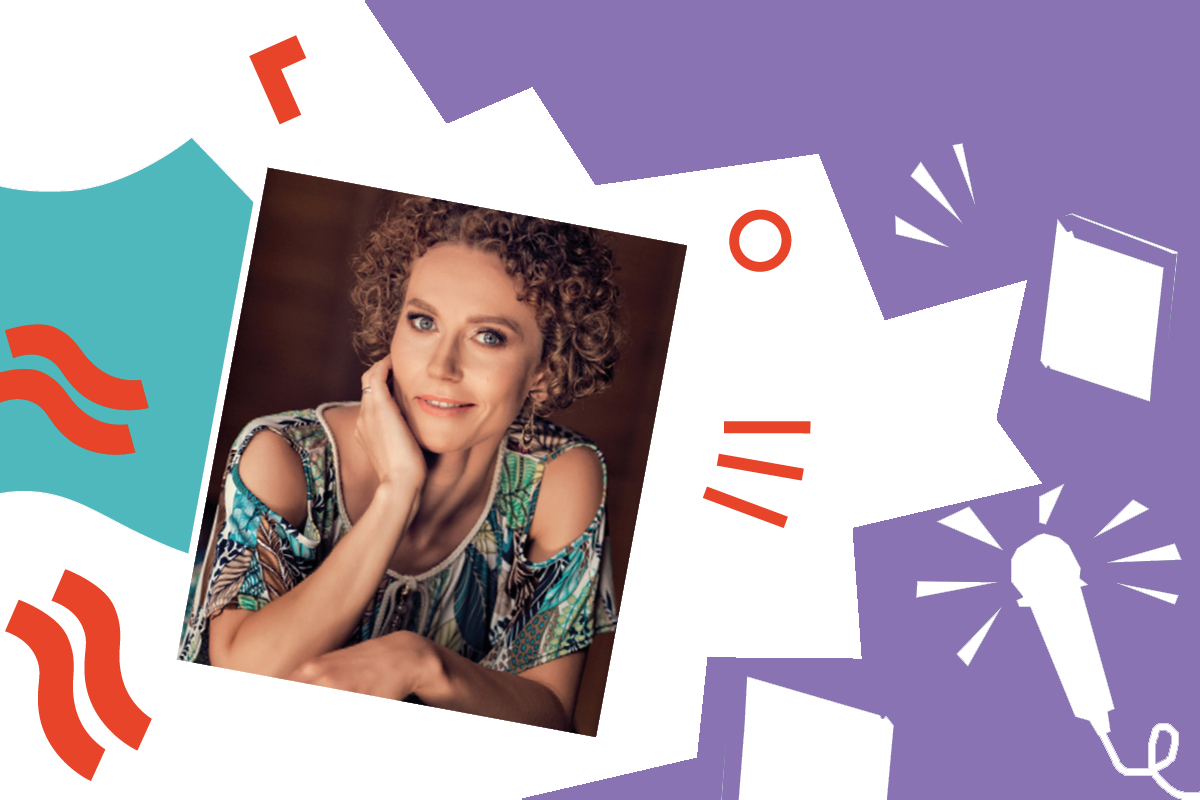 Zdjęcie autorki, po prawej fioletowa chmura z białymi piktogramami