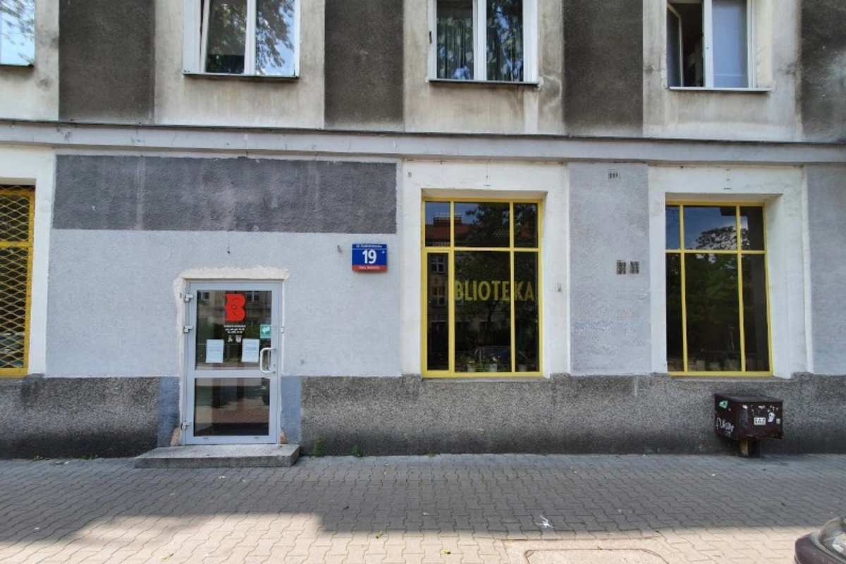 Wejście do wypożyczalni