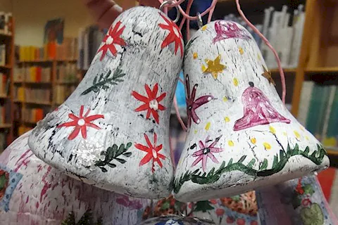 Przepiękne ozdoby choinkowe.