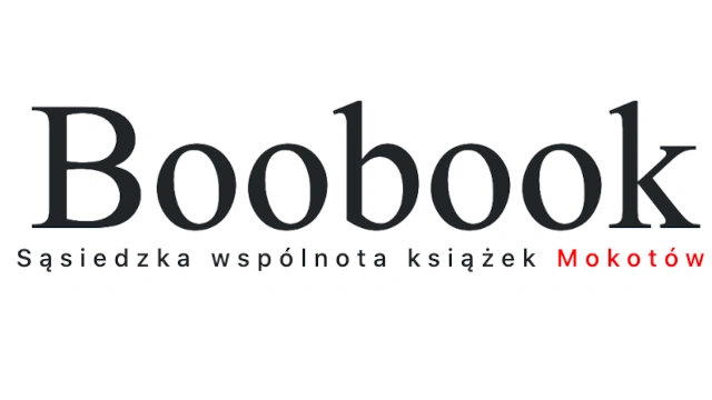 Duży, czarny napis Boobook, na dole mniejszy napis Sąsiedzka wspólnota książek Mokotów