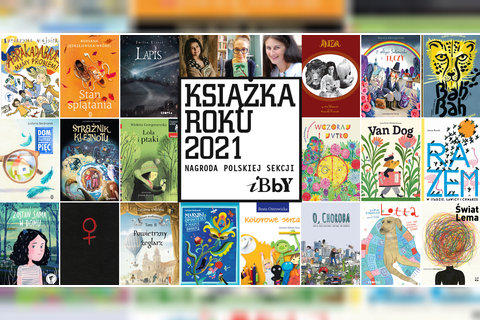 W centralnym miejscu grafiki znajduje się tekst: Książka Roku 2021, Nagroda polskiej sekcji IBBY. Wokół napisu umiejscowionych jest dwadzieścia różnych okładek książek, a nad samym napisem umieszczono trzy zdjęcia składu jury. 
