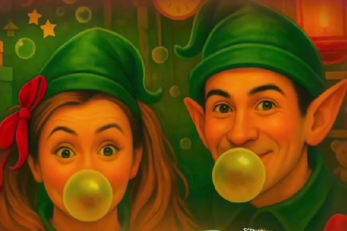 Ilustracja przedstawiająca dwoje elfów w zielonych czapkach: dziewczynkę z czerwoną kokardą oraz chłopca z dużymi szpiczastymi uszami. Oboje dmuchają balony z gumy balonowej, uśmiechając się szeroko