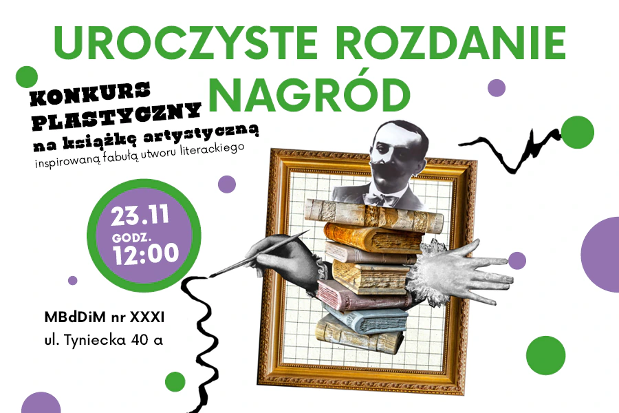 Stos starych książek wpisanych w ramę obrazu. Z prawej i lewej stosu wystają czarno-białe dłonie. Nad stosem stare zdjęcie portretowe krótko ostrzyżonego mężczyzny z wąsem.
