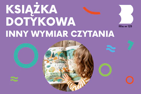 Dziewczynka przegląda książkę obrazkową.