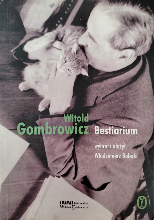 Gombrowicz z kotkiem na okładce książki Bestiarium.