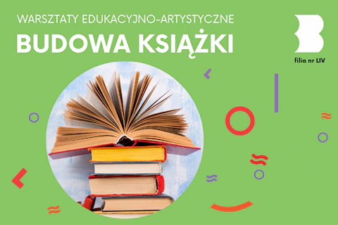 Na stosie książek leży otwarta książka.