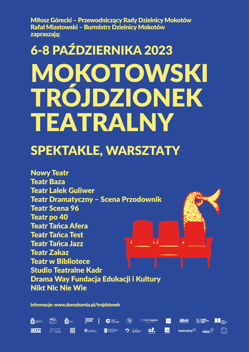 Na fioletowym tle żółty tekst związany z akcją mokotowski trójdzionek teatralny. Do tego rysunek trzech czerwonych siedzeń teatralnych. Za jednym z nich wystaje żółty rybi ogon syrenki.