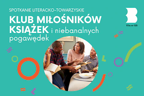 Kilka dorosłych osób trzyma otwarte książki w rękach o czymś intensywnie dyskutując.
